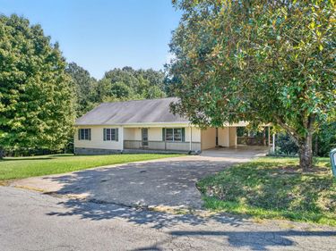 6576 Blue Springs Rd Road, Cadiz, KY 42211