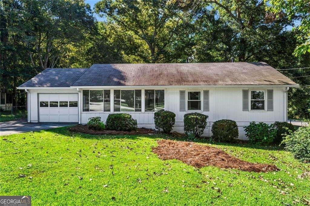 145 Carriage Circle, Stockbridge, GA 30281 Main Photo