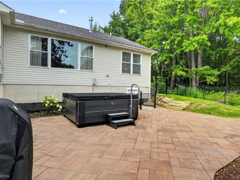 1110 Evening Star Drive, Roaming Shores, OH 44085 Photo 42