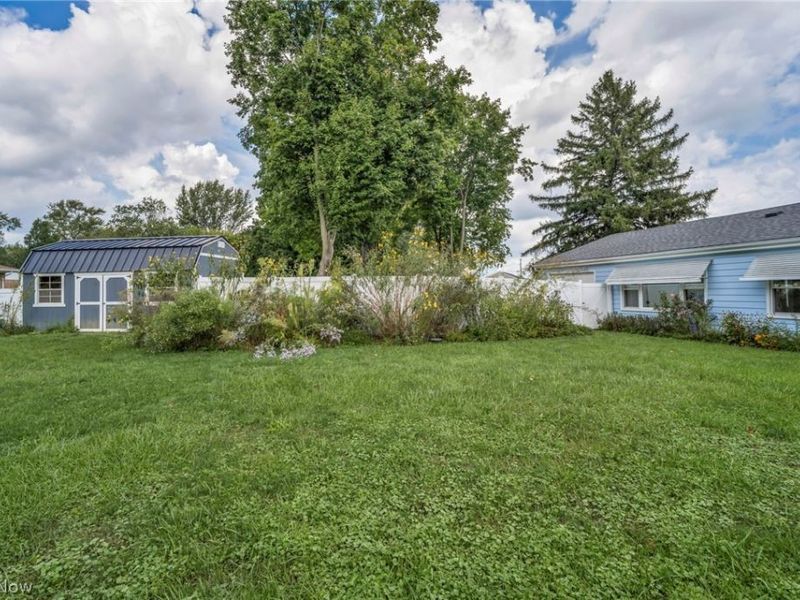 5565 Brentwood Avenue NW, North Canton, OH 44720 Photo 16