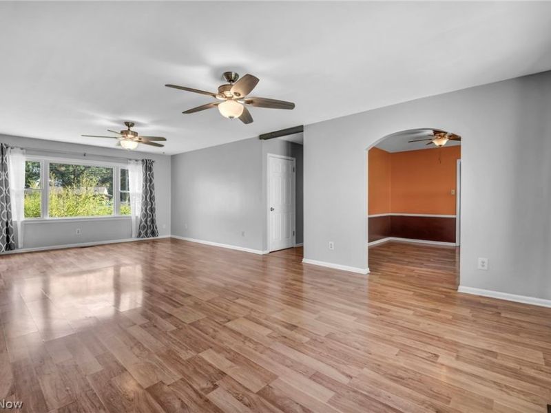 5565 Brentwood Avenue NW, North Canton, OH 44720 Photo 5