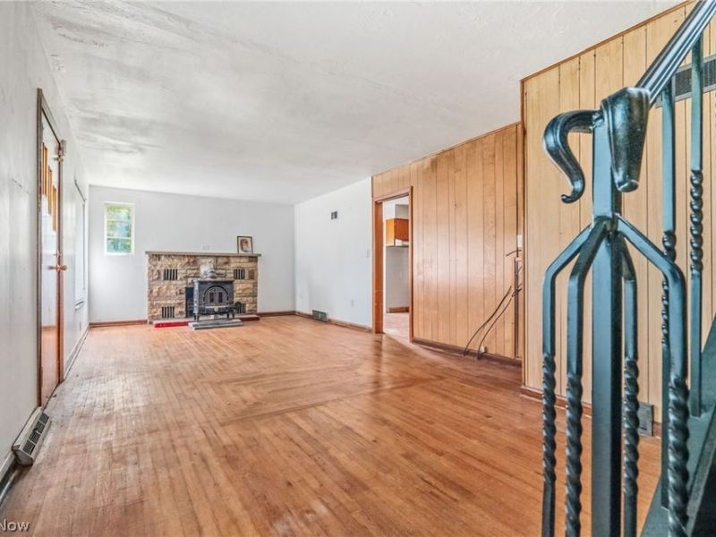 3849 Parkman, Southington, OH 44470 Photo 6