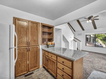 1465 E Peckham Lane, Unit APT 34, Reno, NV 89502 Photo