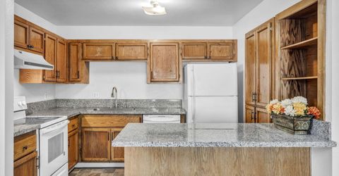 1465 E Peckham Lane, Unit APT 34, Reno, NV 89502 Photo