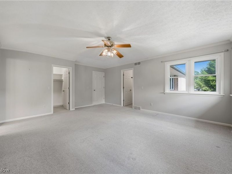 5336 Wood Trail Avenue NE, Canton, OH 44705 Photo 22