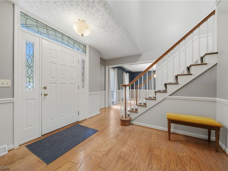 5336 Wood Trail Avenue NE, Canton, OH 44705 Photo 3