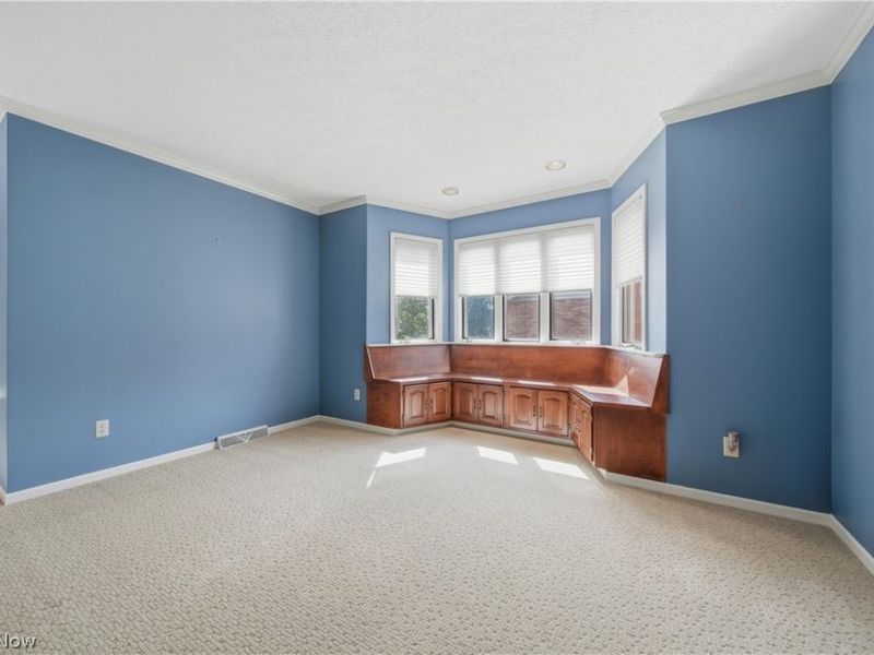 5336 Wood Trail Avenue NE, Canton, OH 44705 Photo 7