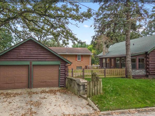 626 18th Street, Clear Lake, IA 50428