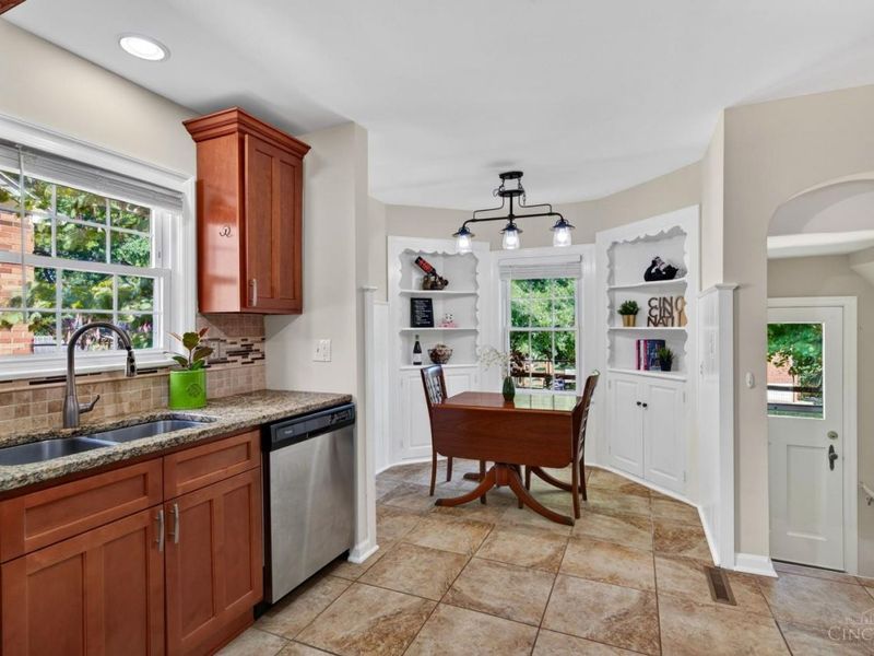 3322 Maplecrest Place, Cincinnati, OH 45209 Photo 16