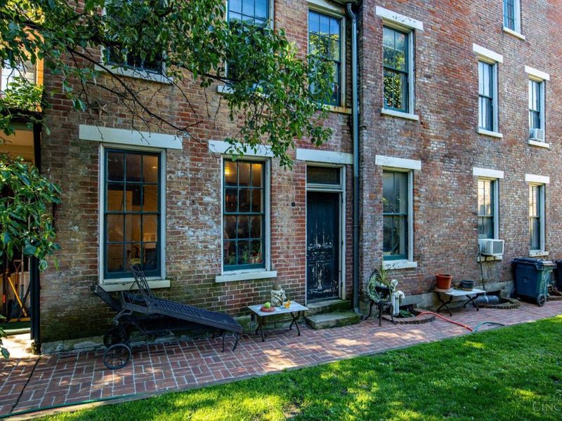 1316 Spring Street, Cincinnati, OH 45202 Photo 6
