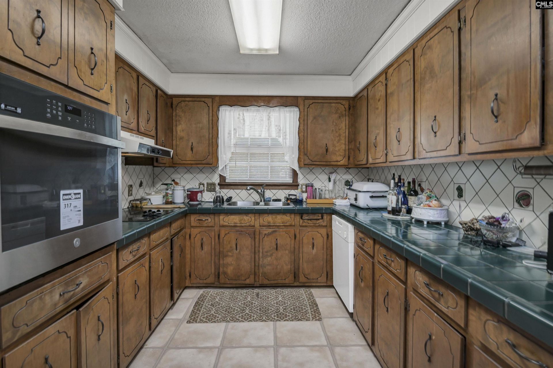 131 Wilton Hill Road Photo 6