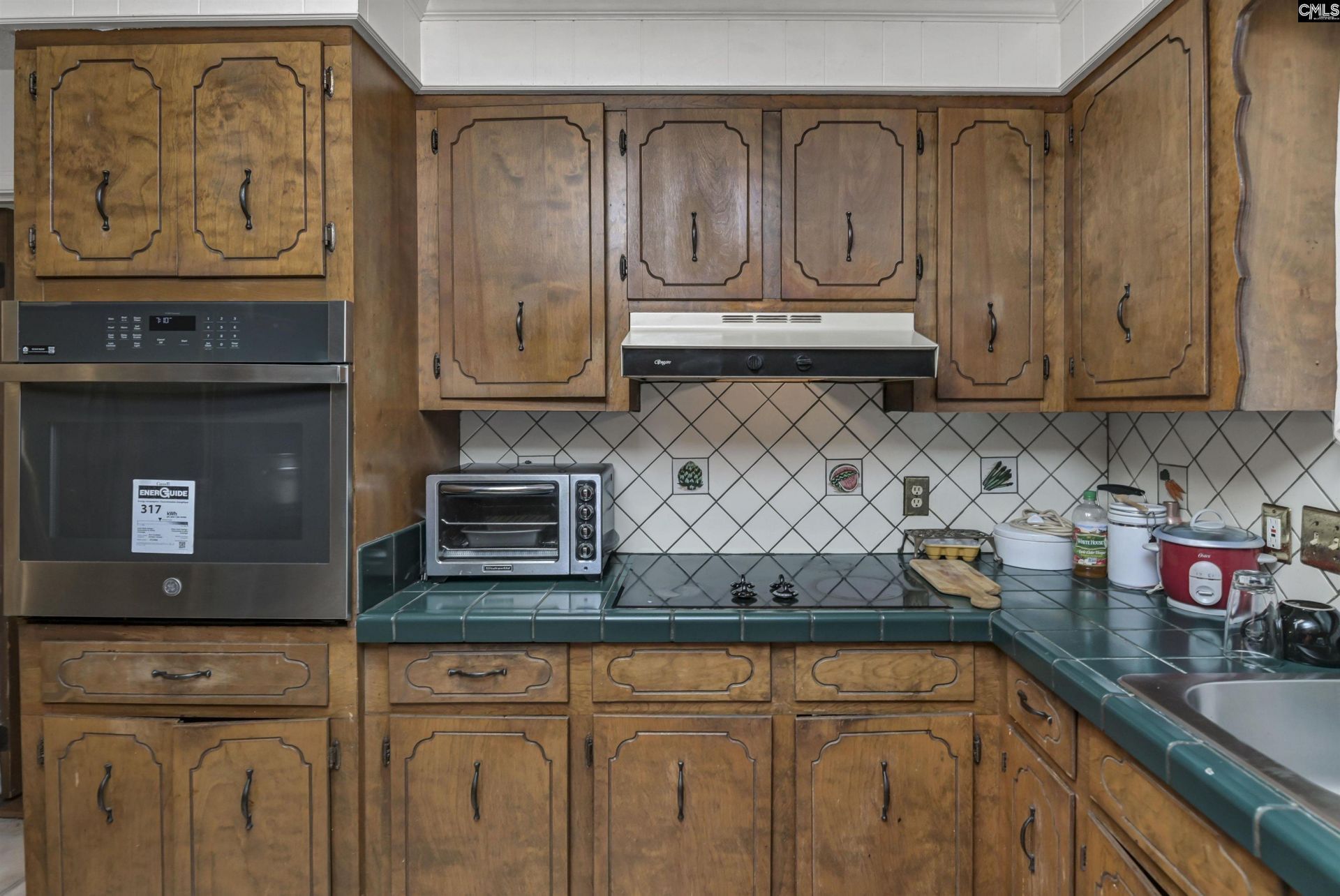 131 Wilton Hill Road Photo 8
