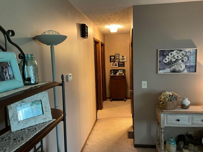 5471 Wilson Road NW, Lancaster, OH 43130 Photo 9