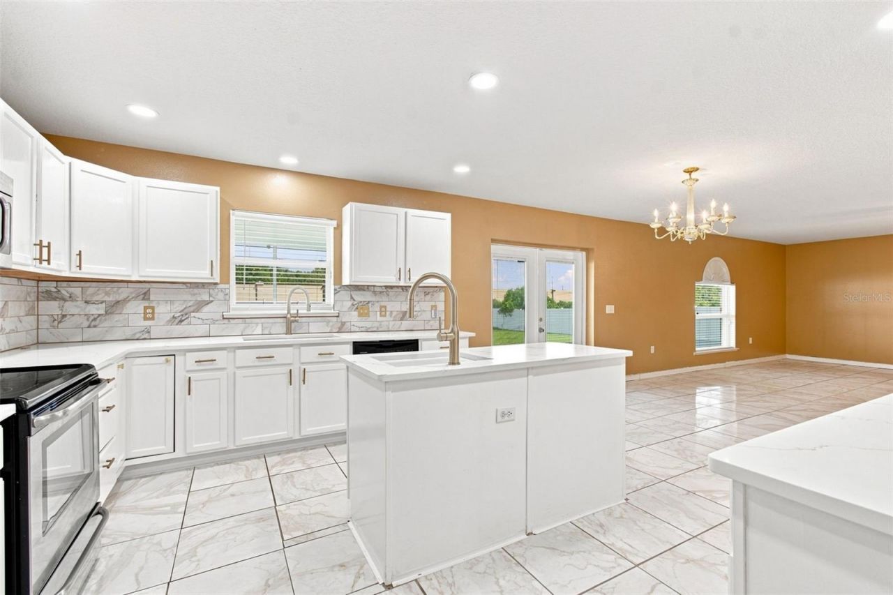 5155 Spanish Oaks Drive, Lakeland, FL 33805 Photo