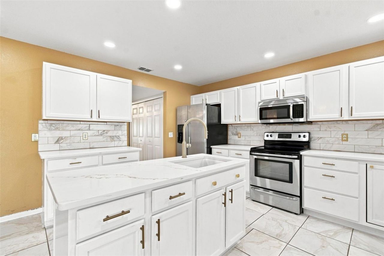 5155 Spanish Oaks Drive, Lakeland, FL 33805 Photo