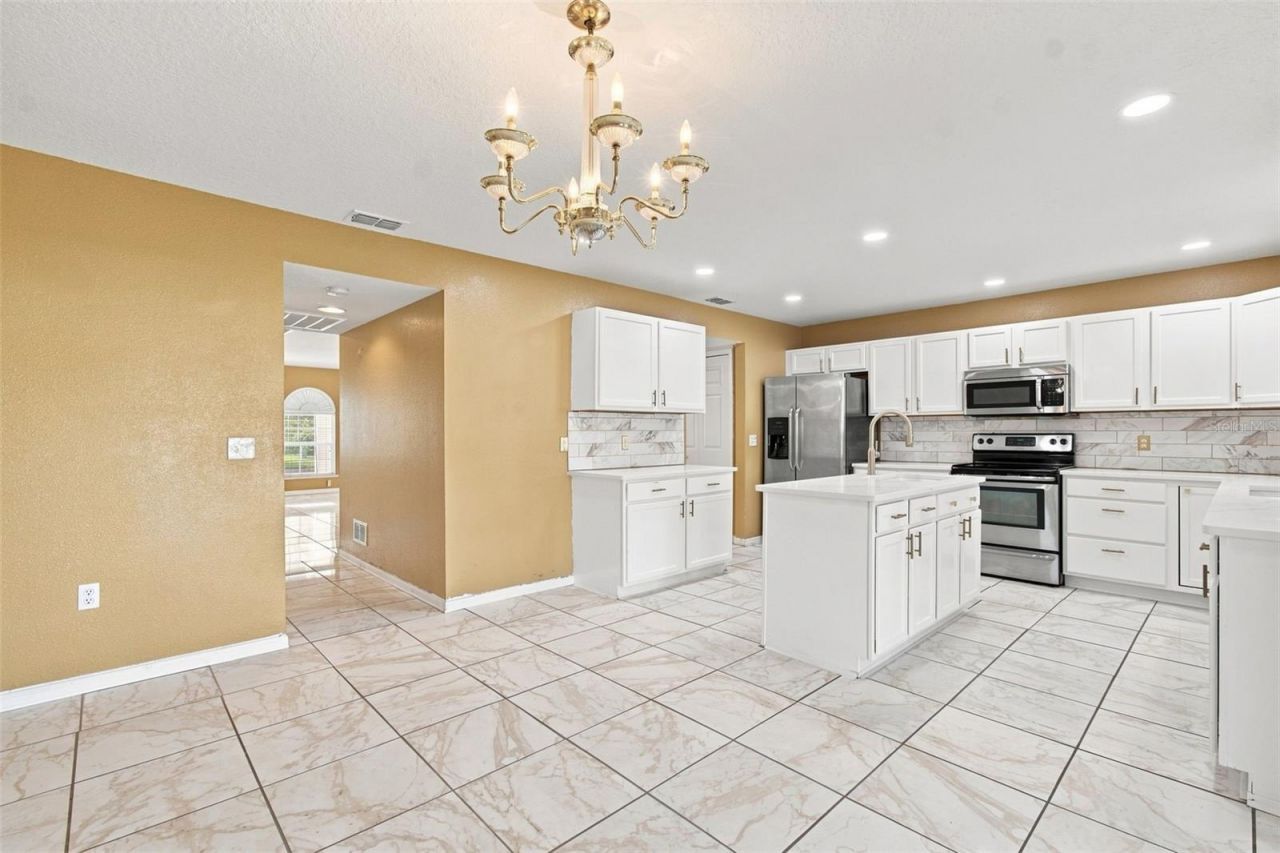 5155 Spanish Oaks Drive, Lakeland, FL 33805 Photo