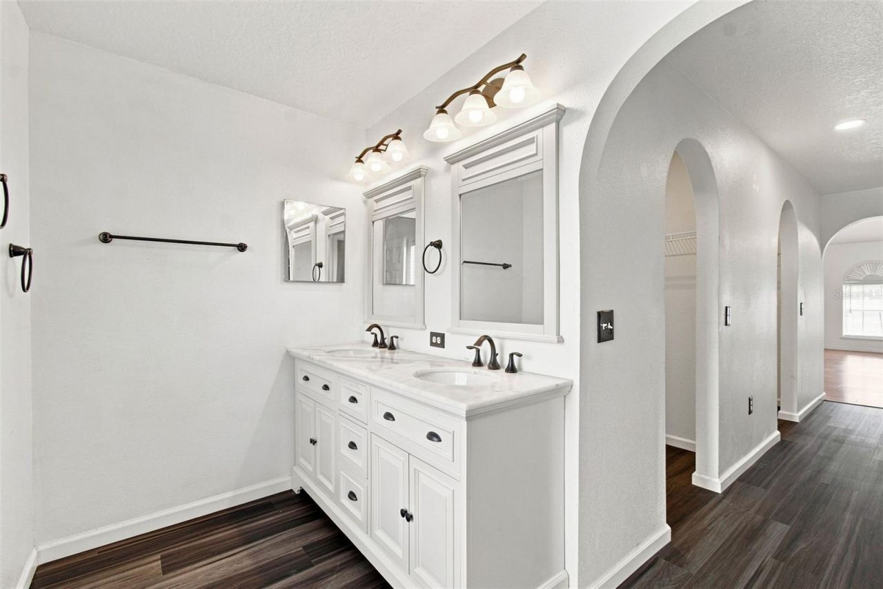 5155 Spanish Oaks Drive, Lakeland, FL 33805 Photo