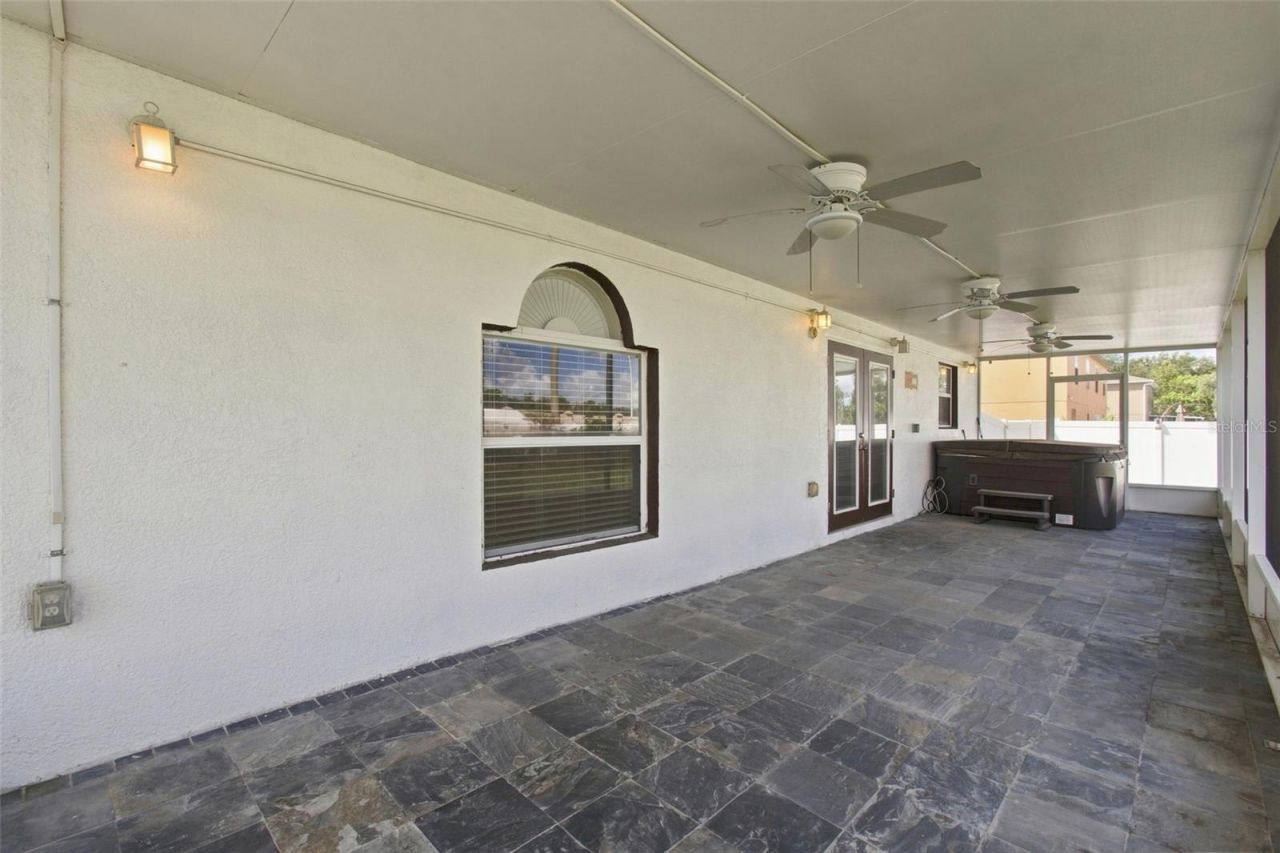 5155 Spanish Oaks Drive, Lakeland, FL 33805 Photo