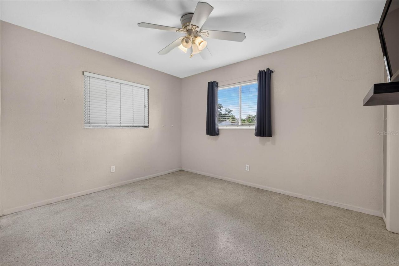 6549 21st Street N, Saint Petersburg, FL 33702 Photo