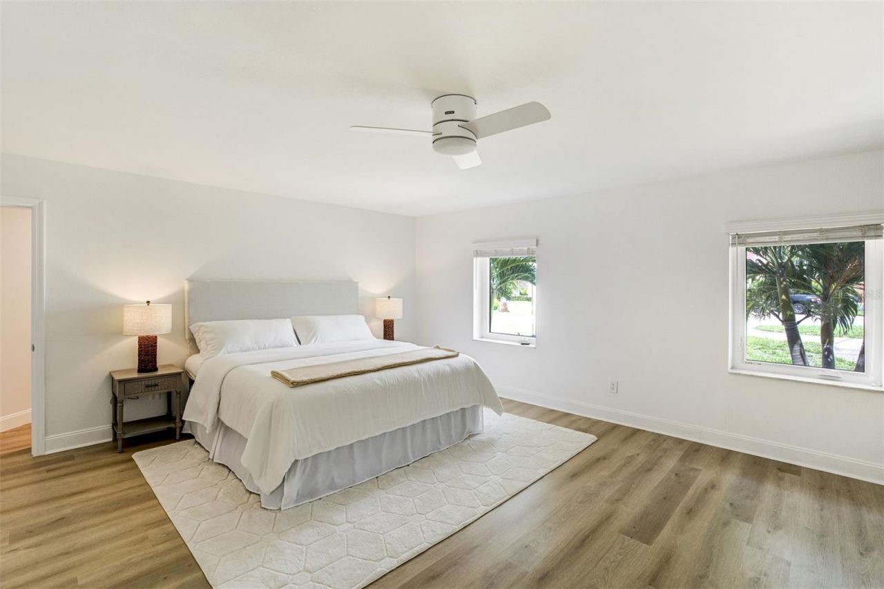 201 Driftwood Lane, Largo, FL 33770 Photo
