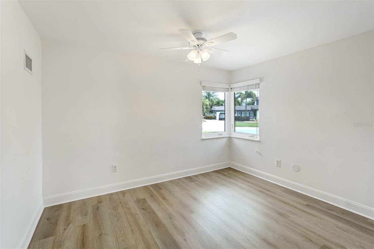 201 Driftwood Lane, Largo, FL 33770 Photo