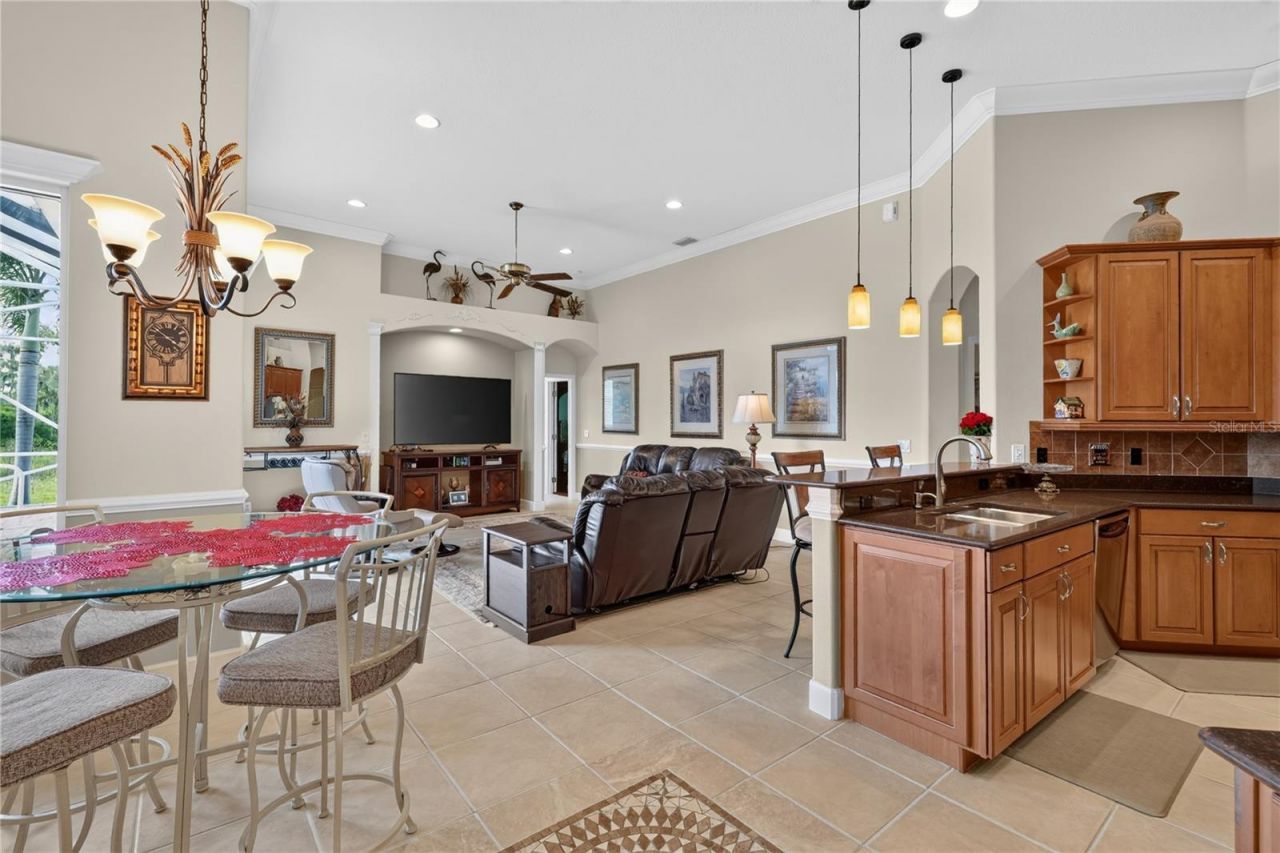 7007 74th Street Circle E, Bradenton, FL 34203 Photo