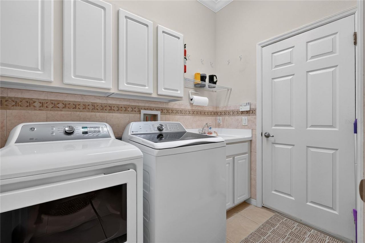 7007 74th Street Circle E, Bradenton, FL 34203 Photo