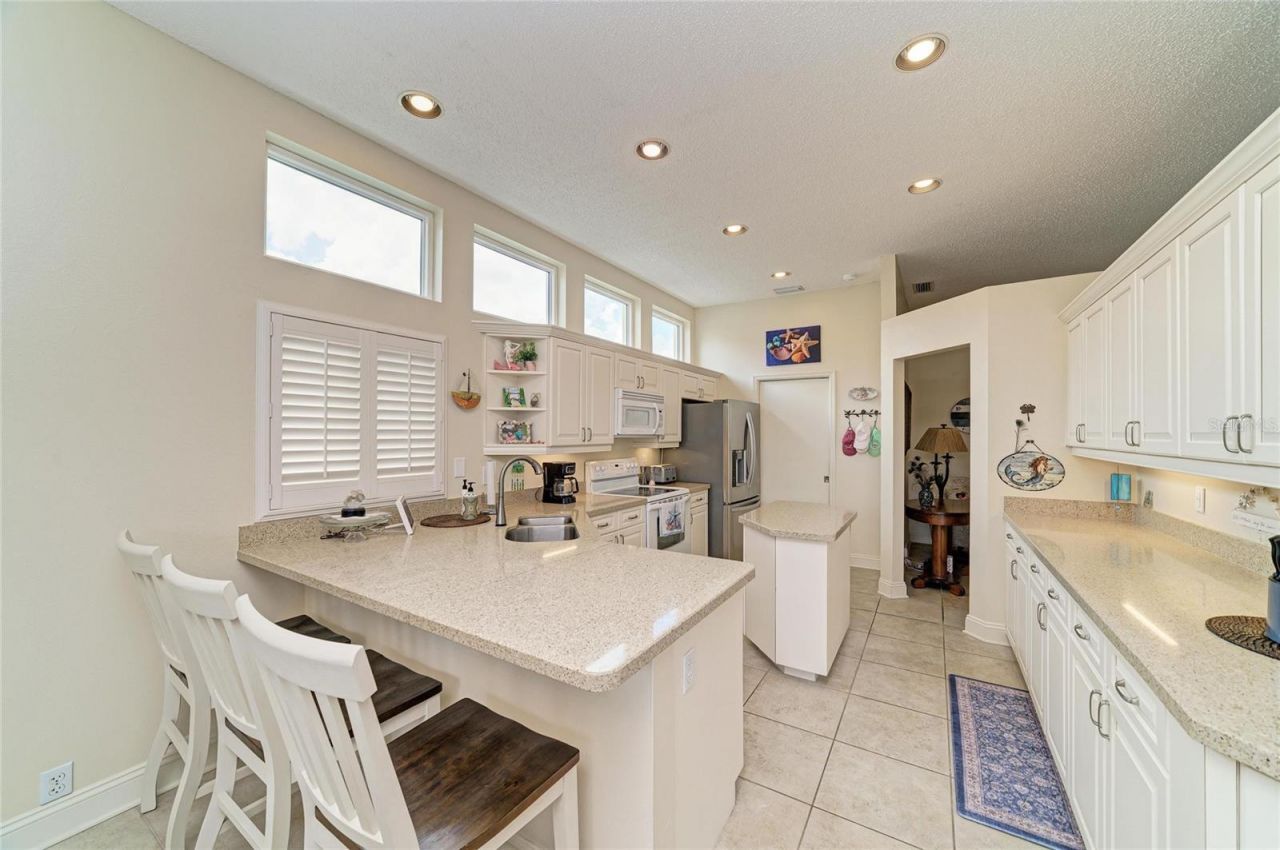 4729 Peridia Boulevard E, Bradenton, FL 34203 Photo
