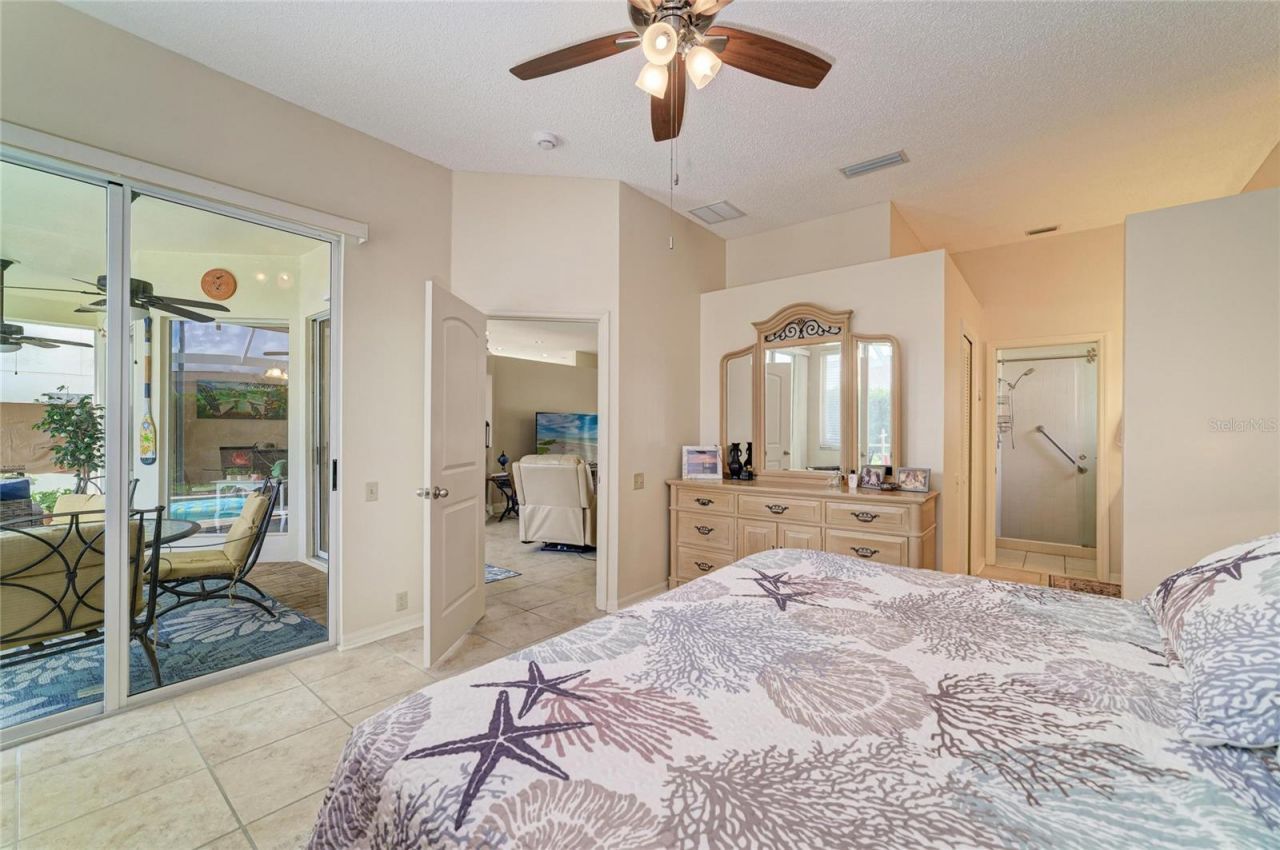 4729 Peridia Boulevard E, Bradenton, FL 34203 Photo