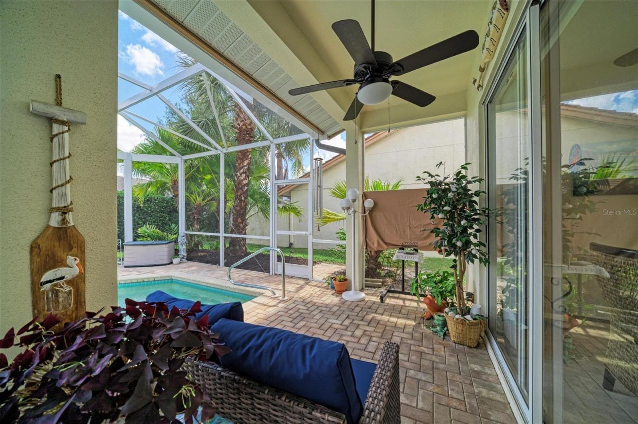 4729 Peridia Boulevard E, Bradenton, FL 34203 Photo