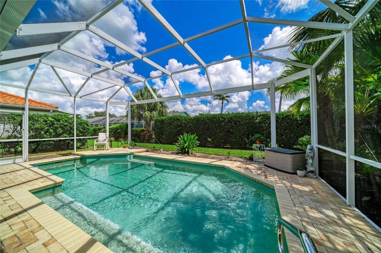 4729 Peridia Boulevard E, Bradenton, FL 34203 Photo