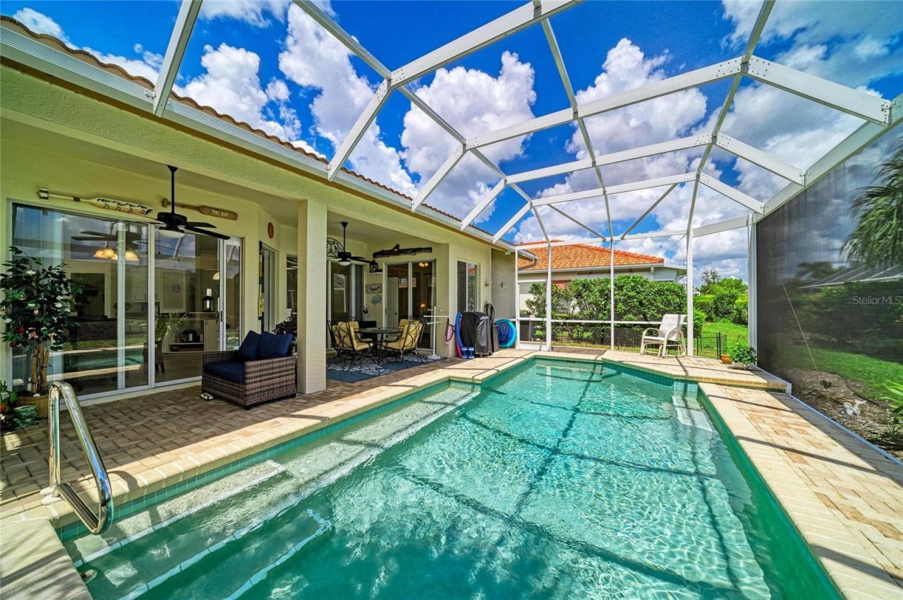 4729 Peridia Boulevard E, Bradenton, FL 34203 Photo