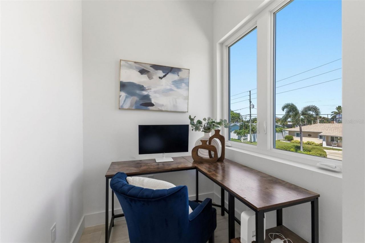 7870 Causeway Boulevard S, Saint Petersburg, FL 33707 Photo