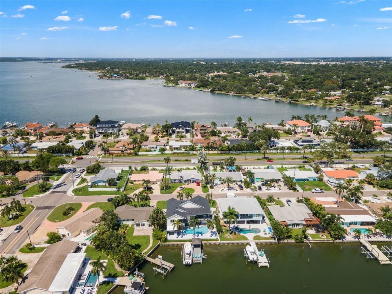 7870 Causeway Boulevard S, Saint Petersburg, FL 33707 Photo