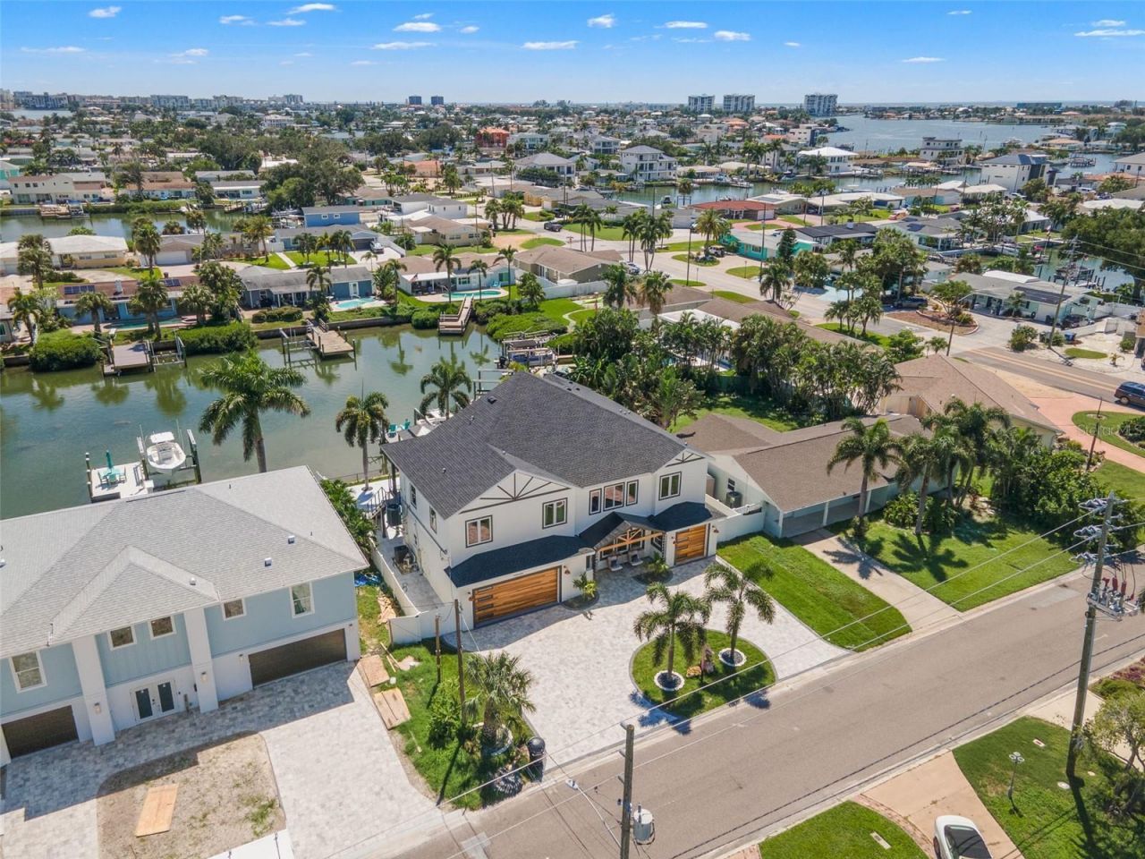 7870 Causeway Boulevard S, Saint Petersburg, FL 33707 Photo