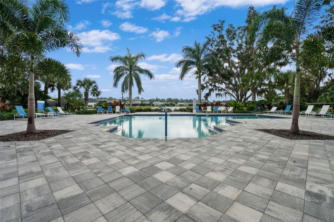 7735 Ridgelake Circle, Bradenton, FL 34203 Photo