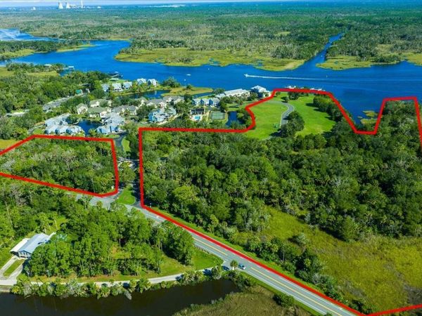 2825 N RIVERS EDGE BOULEVARD, CRYSTAL RIVER, FL 34429