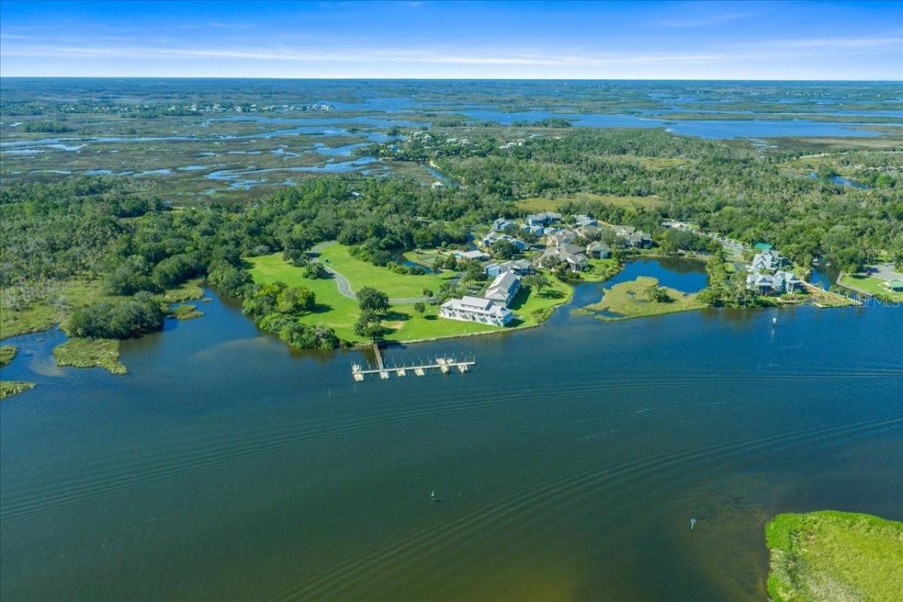 2825 N Rivers Edge Boulevard, Crystal River, FL 34429 Photo