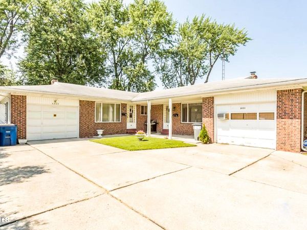 5829 Benalex Drive, Toledo, OH 43612