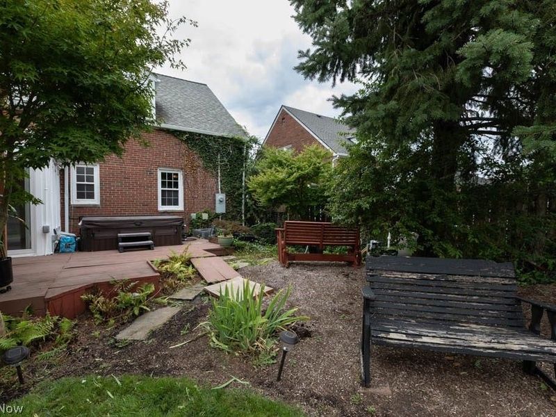 2099 Miramar Boulevard, South Euclid, OH 44121 Photo 25