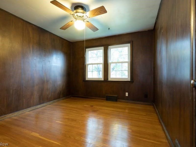 2099 Miramar Boulevard, South Euclid, OH 44121 Photo 38