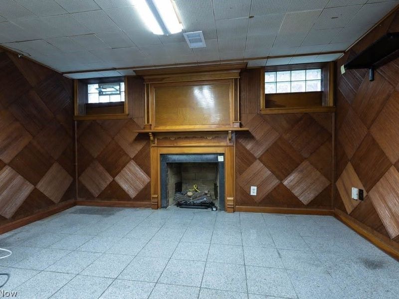 2099 Miramar Boulevard, South Euclid, OH 44121 Photo 42