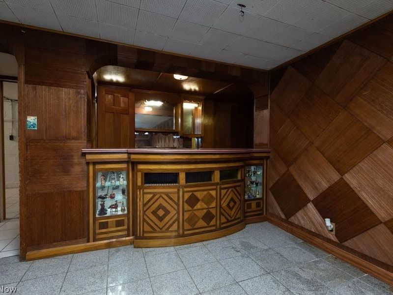 2099 Miramar Boulevard, South Euclid, OH 44121 Photo 43