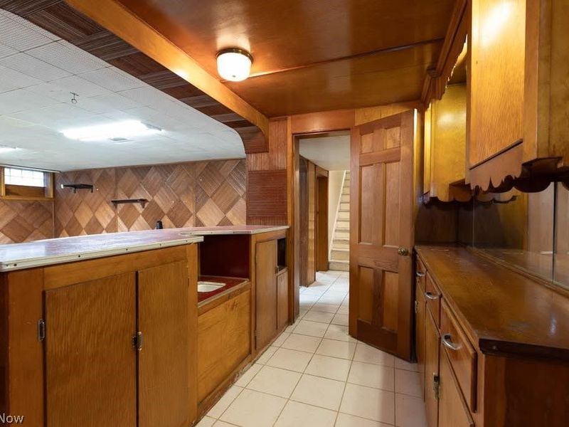 2099 Miramar Boulevard, South Euclid, OH 44121 Photo 44
