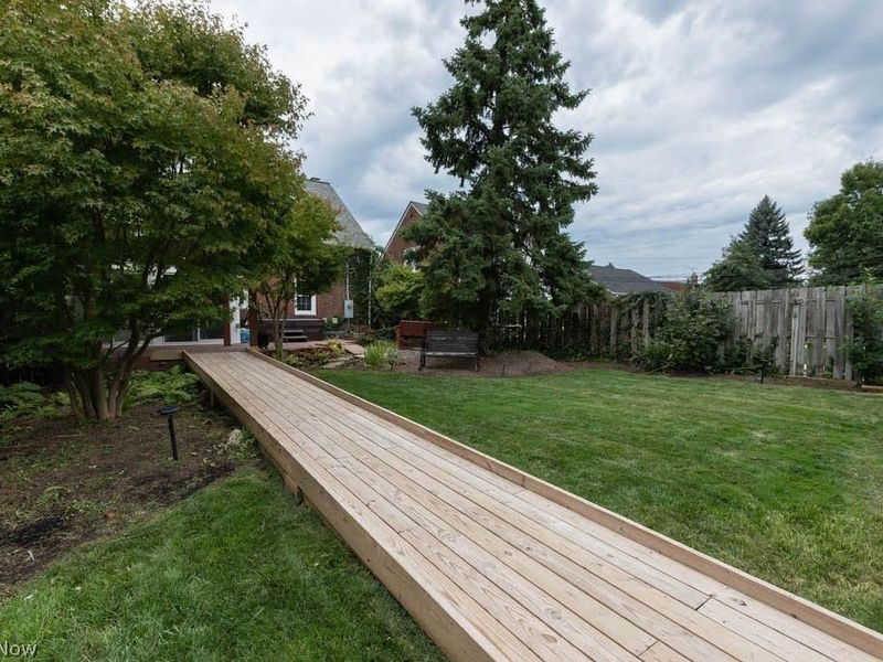 2099 Miramar Boulevard, South Euclid, OH 44121 Photo 47