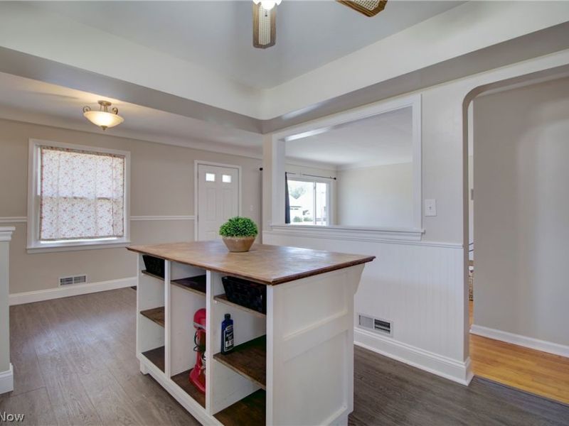 4388 W 155th Street, Cleveland, OH 44135 Photo 12