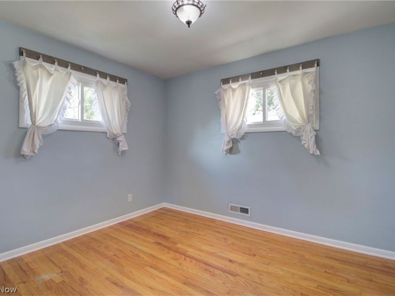 4388 W 155th Street, Cleveland, OH 44135 Photo 18