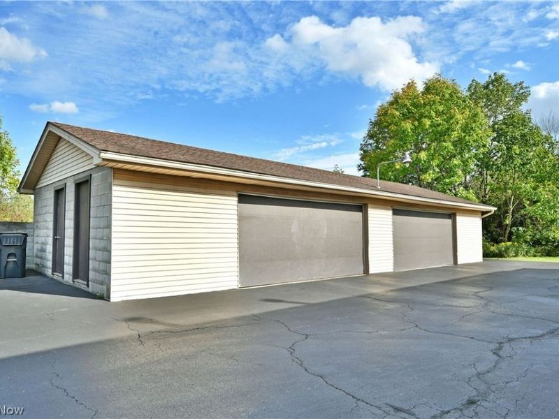 882 Pearson Circle, Unit 1, Youngstown, OH 44512 Photo 35