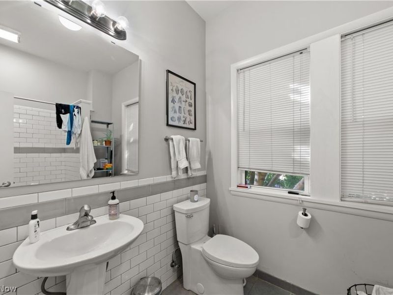 1287 W 69th Street, Cleveland, OH 44102 Photo 28
