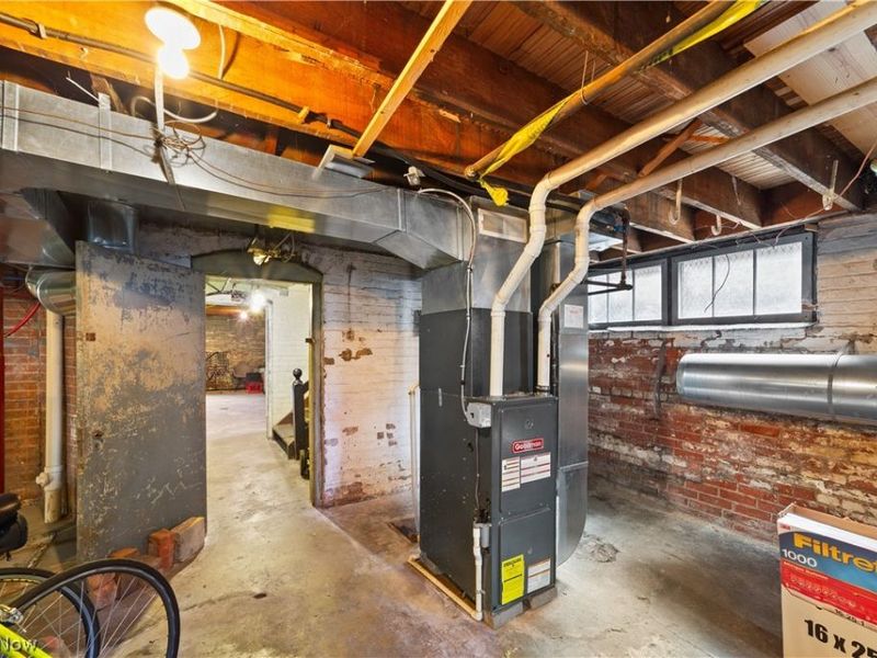 1287 W 69th Street, Cleveland, OH 44102 Photo 42